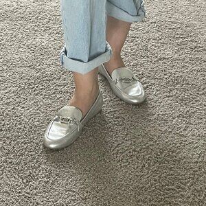 LAUREN RALPH LAUREN METALLIC LEATHER LOAFER